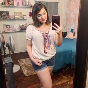 American Eagle Outfitters White Top with Red detail Size L